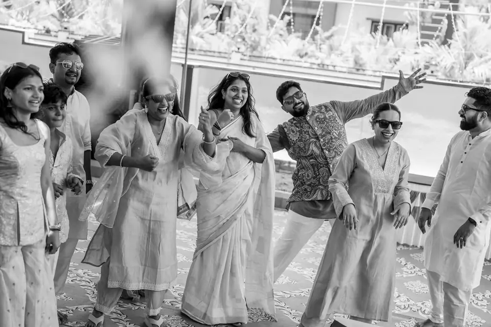 Vikram & Sahana, photograph 8 of 73